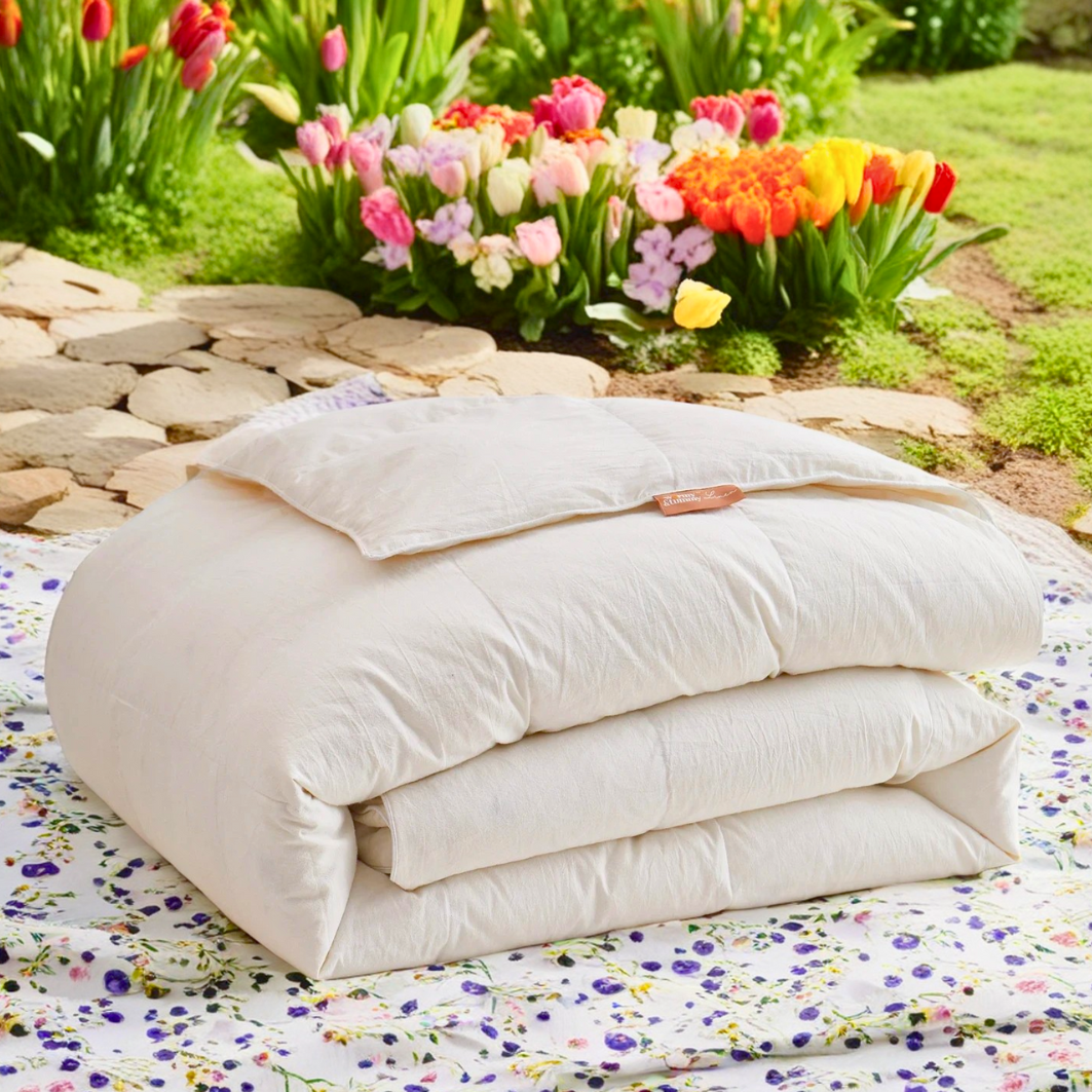 European Linen Lightweight Down Comforter