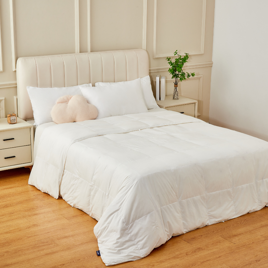 Luxecool™ Lightweight Cooling Down Comforter